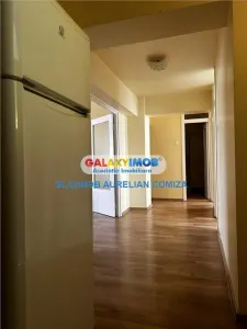 Apartament 4 camere bloc stradal Sebastian - foto 7