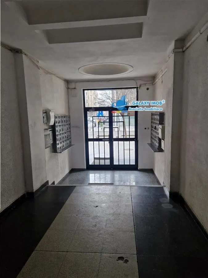 Apartament 2 camere semidecomandat Calea Victoriei - foto 2