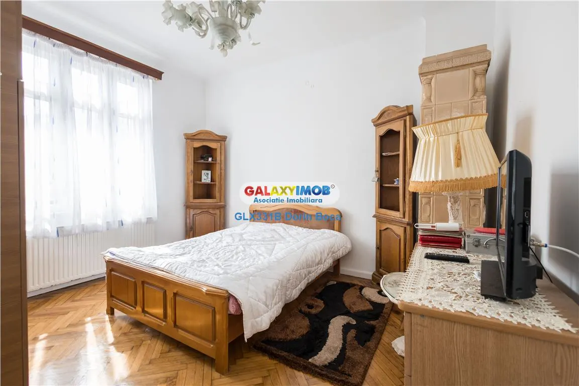 Vanzare apartament 2 camere in vila cu dependinte (Gara de Nord) - foto 1