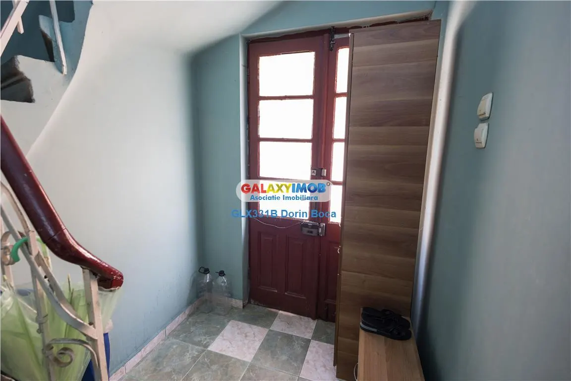 Vanzare apartament 2 camere in vila cu dependinte (Gara de Nord) - foto 18