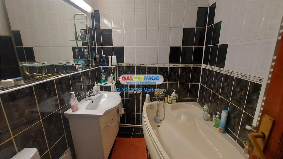 Apartament 4 camere, etaj 2, Imparat Traian! - foto 10