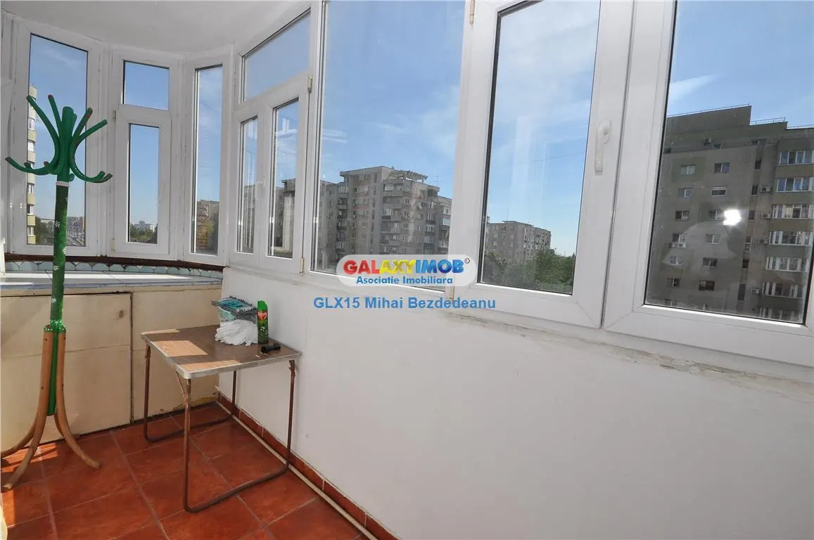 Vanzare apartament 2 camere in zona Podul Grand - Piata Crangasi - foto 5