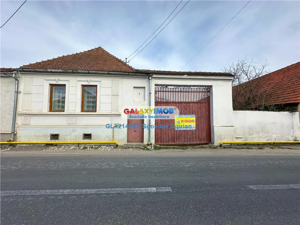 Casa Tohanu Nou 3 km de Bran 25 km Brasov - foto 1