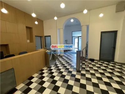 Inchiriere cladire de birouri, deosebita, Ploiesti, Bulevard - foto 2