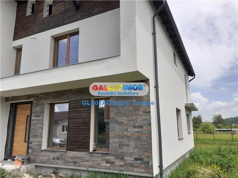 de vanzare casa moderna P+E Valea mare 700 mp teren - foto 2