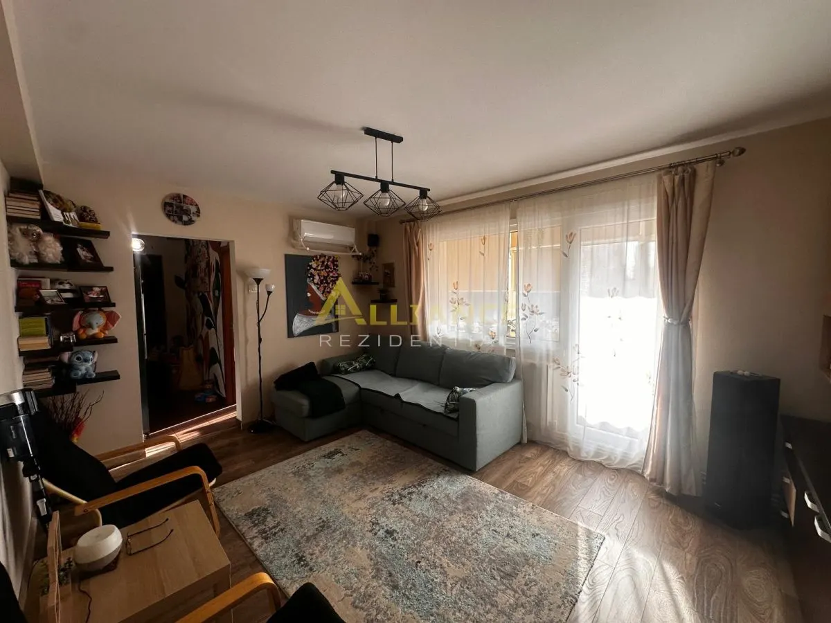 Apartament 3 camere  +2 parcări\STV 2 min \Bulevardul Obregia - foto 2