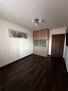 3 camere decomandat | 2 bai | Parcare cadastrată | Metalurgiei 2018 - foto 7