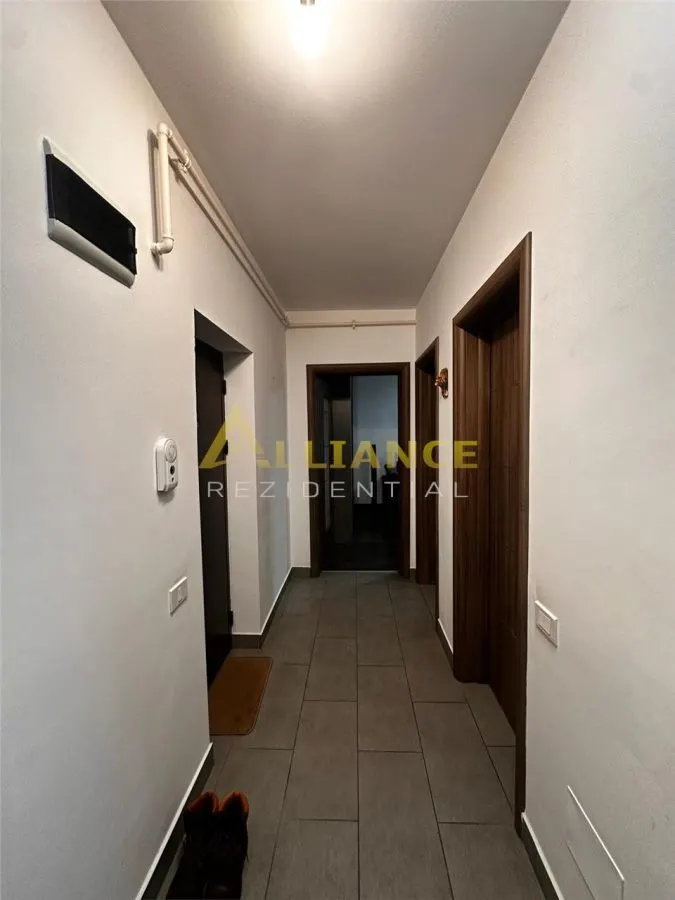 3 camere decomandat | 2 bai | Parcare cadastrată | Metalurgiei 2018 - foto 9