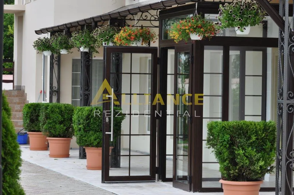 Complex Turistic | Cazare, Salon Evenimente, Terenuri Sport - foto 1