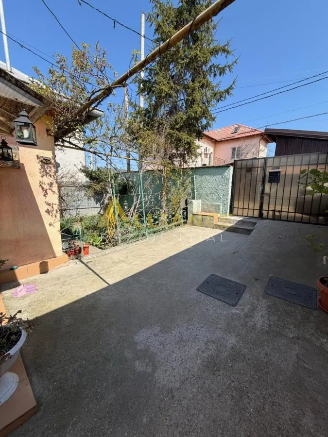 EXCLUSIVITATE casa + teren 754 mp | 2 locuinte | garaj | Catelu - foto 1