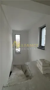 Vila 4 camere de vanzare || aproape de Mega Image || campus scolar - foto 9
