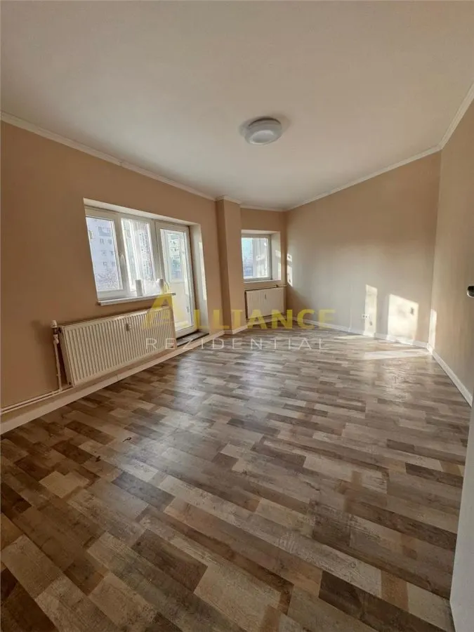 Apartament 3 camere decomandat || renovat || Aparatorii Patriei - foto 7