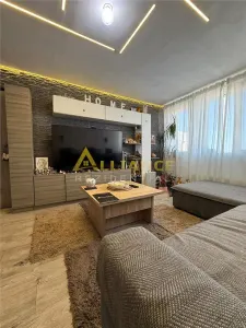 1 Decembrie | Apartament 3 camere - 74 mp - Mobilat - foto 2