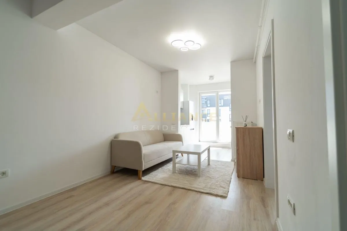 2 Camere de Vanzare si Parcare Subterana - foto 7