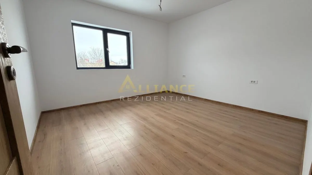 Vila individula-4camere-3 bai -acces facil STB - foto 8