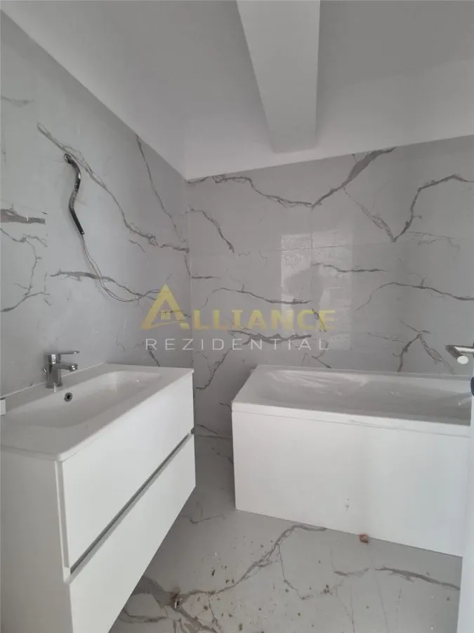 Penthouse 251 mp - Metrou Berceni - foto 9
