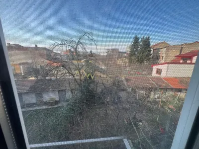 Vanzare apartament 4 camere - foto 6