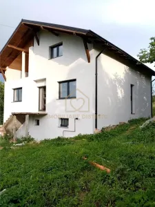 Casa de vanzare cu 5 dormitoare recent renovata - foto 14