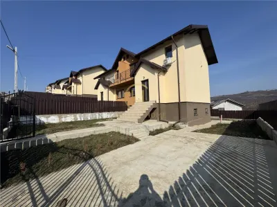 Duplex de Vânzare în Miroslava - Balciu - foto 2