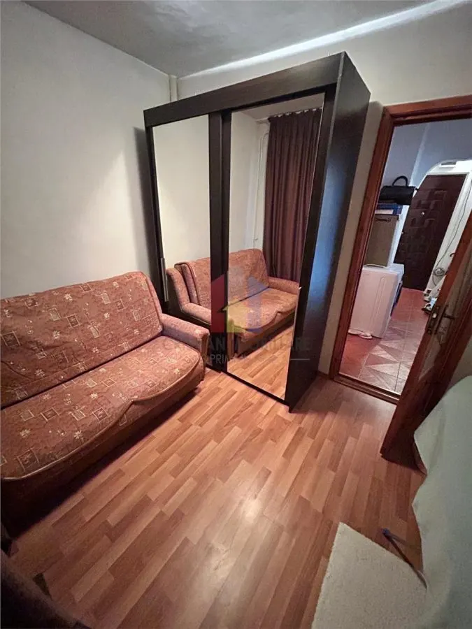 1 camera, Spatios, 38 mp, Radu Negru - foto 3