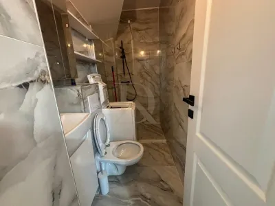 Copou - Titu Maiorescu , 2 camere , etaj 1 , la cheie ! - foto 3