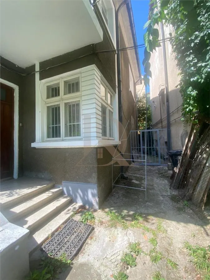 Apartament 3 camere Centru - Spitalul Spiridon , bloc tip vila ! - foto 1