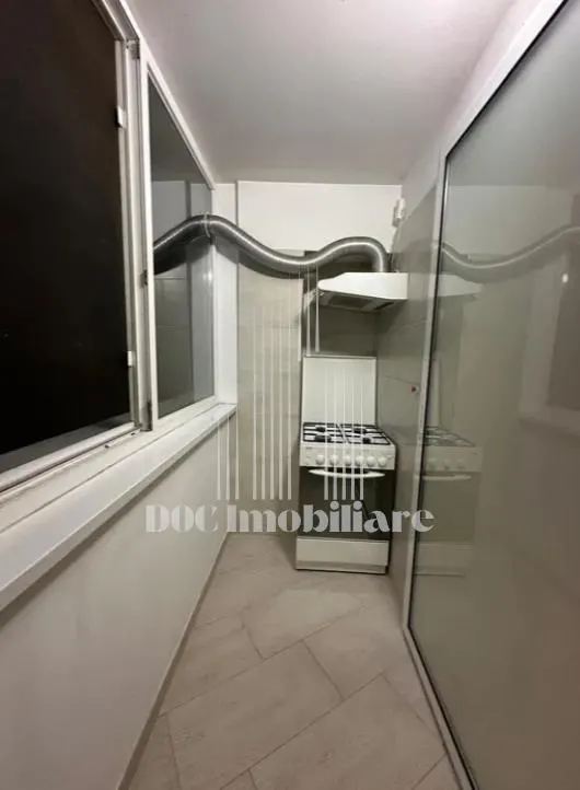 Inchiriere 2 camereI Crangasi-ConstructorilorI renovat I 5 minute metrou - foto 6