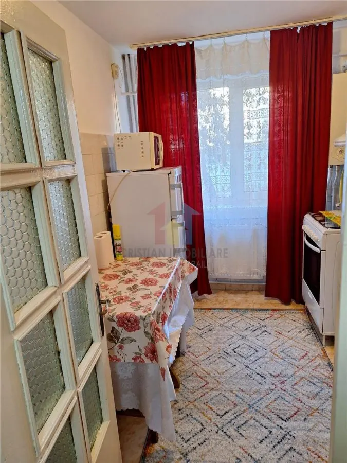 Ap 2 camere, conf 1, Calea Galati, parter, mobilat si utilat - foto 11