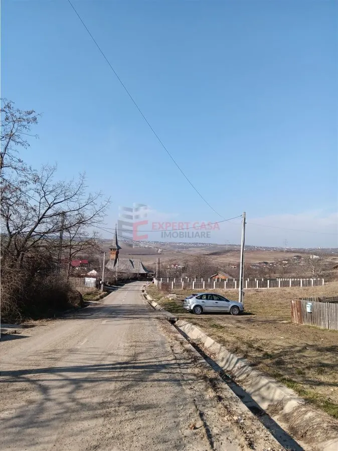 Teren Intravilan - foto 1