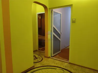 3 camere, Mobilat si Utilat, etaj 1, Progresu - foto 7