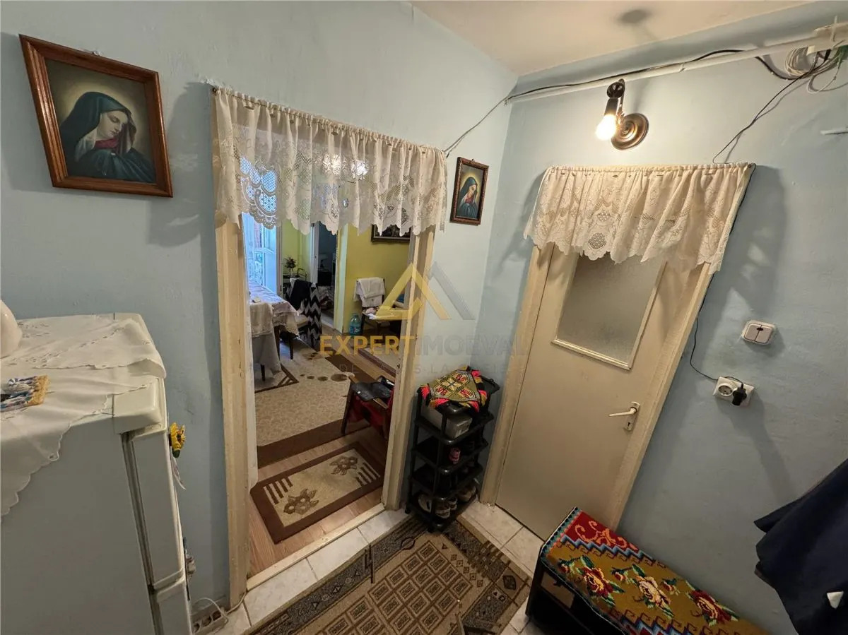 Garsoniera de inchiriat 160 Euro - foto 2