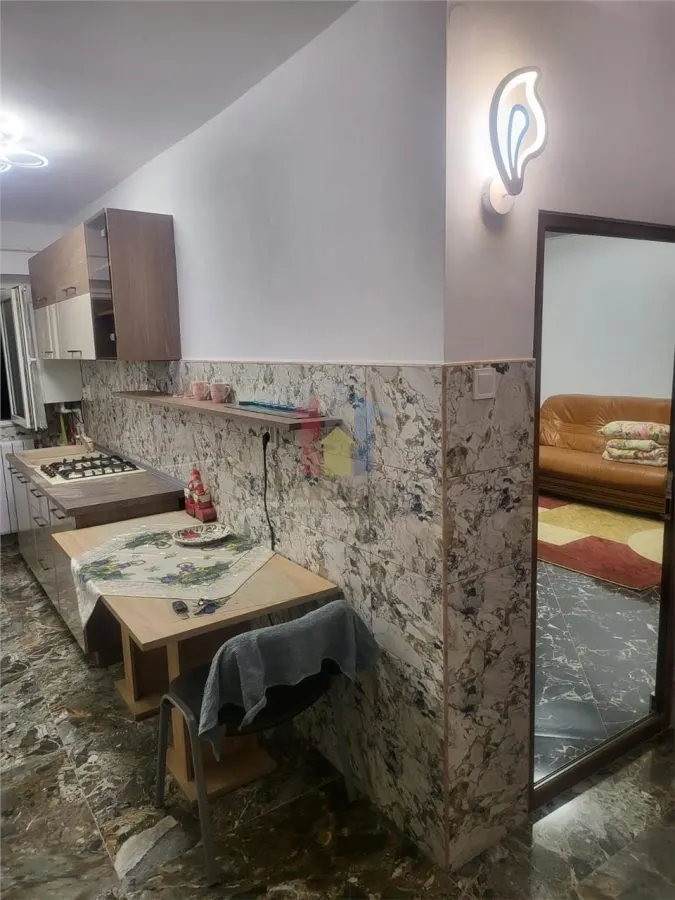 1 camera Mobilat si Utilat, Buzaului, etaj intermediar - foto 6