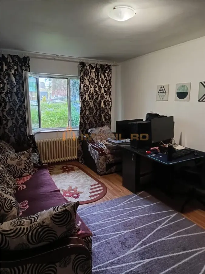 Apartament 2 camere Podu Ros - foto 1