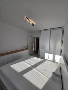 Apartament 3 camere, zona Tractorul - foto 6