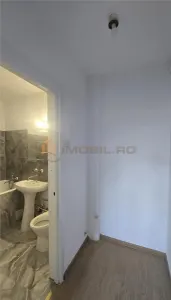 Apartament 2 camere Podu Ros - foto 6