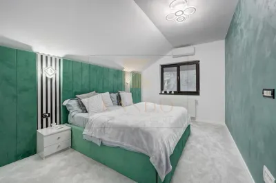Refugiu urban cu piscina si design deosebit I Comision 0 - foto 14