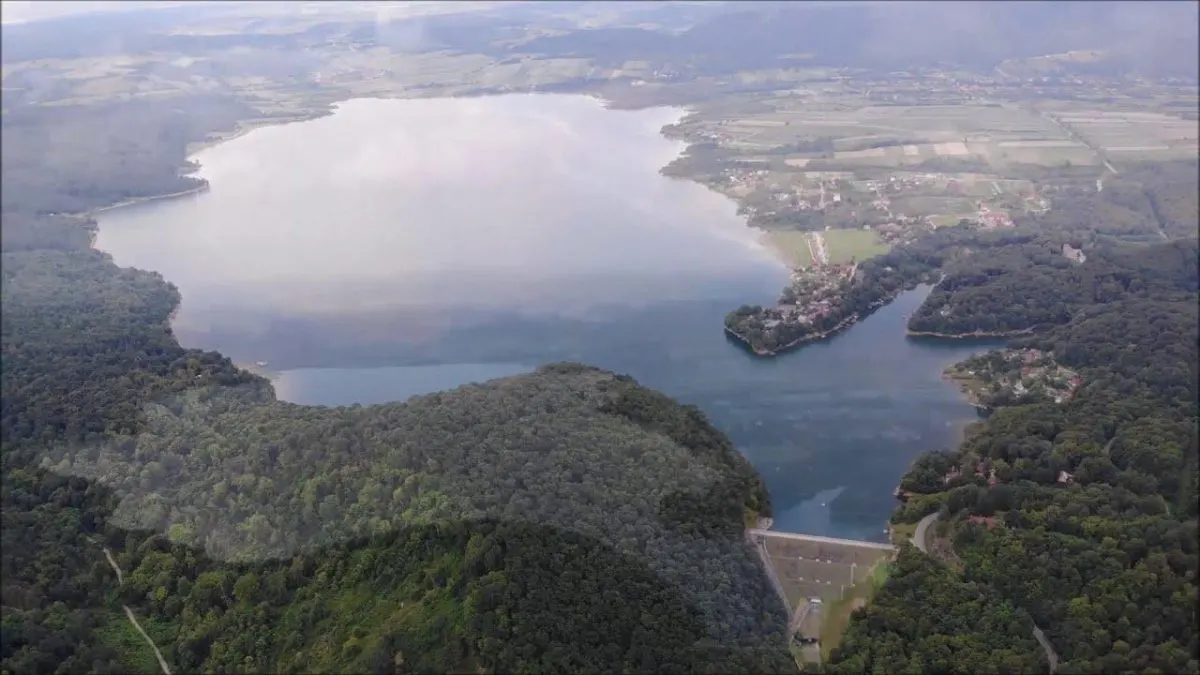 Teren Investitie Lacul Surduc - foto 1