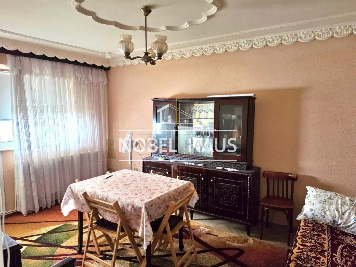 Apartament 3 camere, decomandat, etajul 2, cartier Gara - foto 1