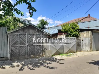 Teren intravilan Barlad, 707 mp, zona centrala, str Bradului - Barlad