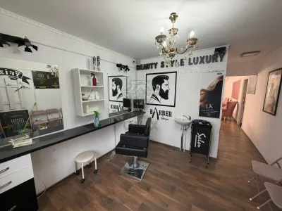 Spatiu comercial pentru salon beauty la cheie Ploiesti parter bloc - Ploiesti