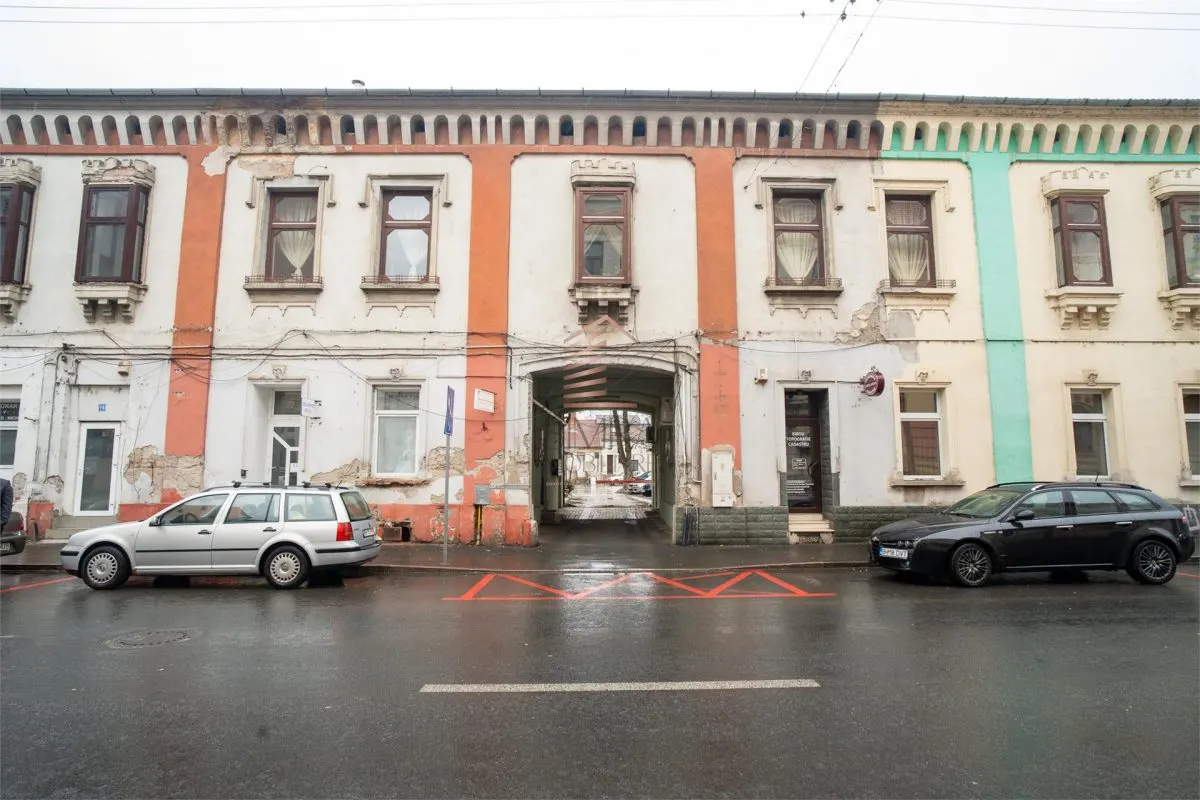 Apartament ultracentral tip Loft - foto 14