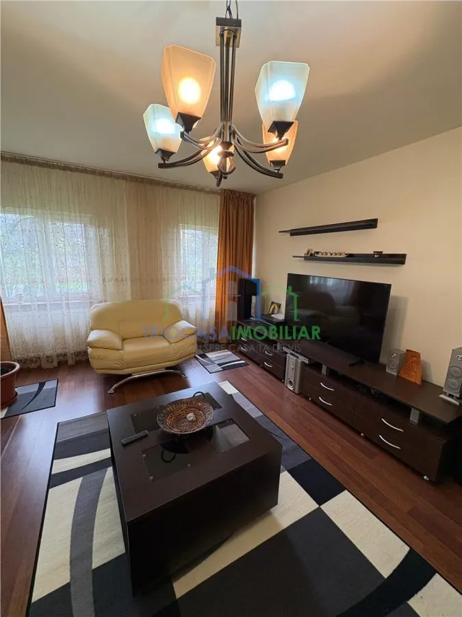 Apartament 4 camere 1 Mai - foto 2