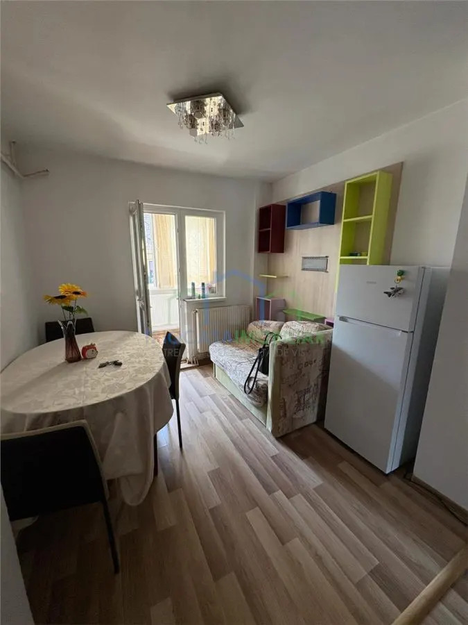 Apartament 2 camere 1 Mai - foto 1