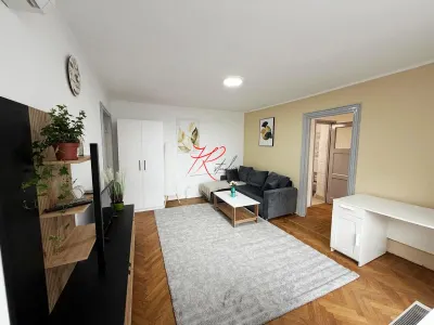 Vanzare apartament 2 camere Stefan cel Mare - foto 2