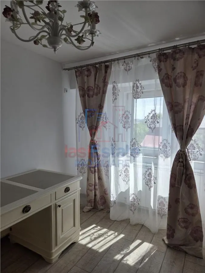 Apartament 3 camere Nicolina - foto 4
