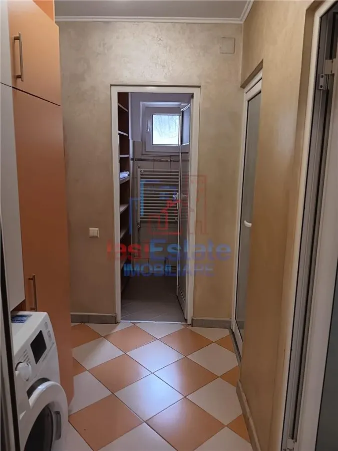 Apartament 3 camere Etaj 1 de 81mp Bd Poitiers langa Padure - foto 7
