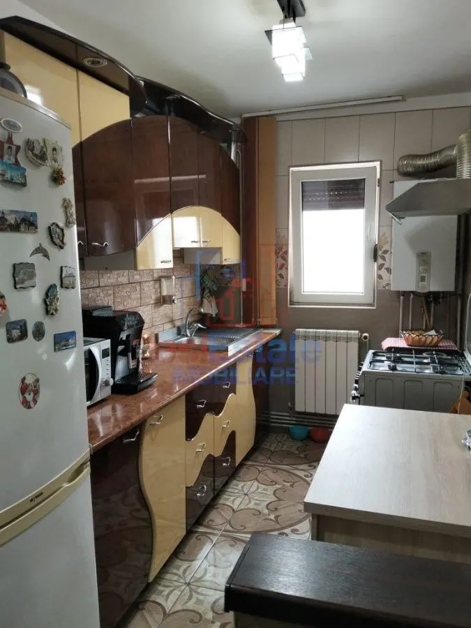 Apartament 3 camere Zimbru - foto 6