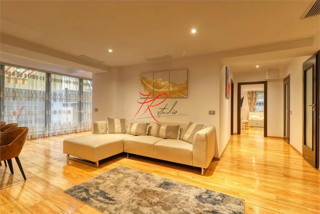 Vanzare apartament 4 camere, Herestrau, MOBILAT LUX - foto 1