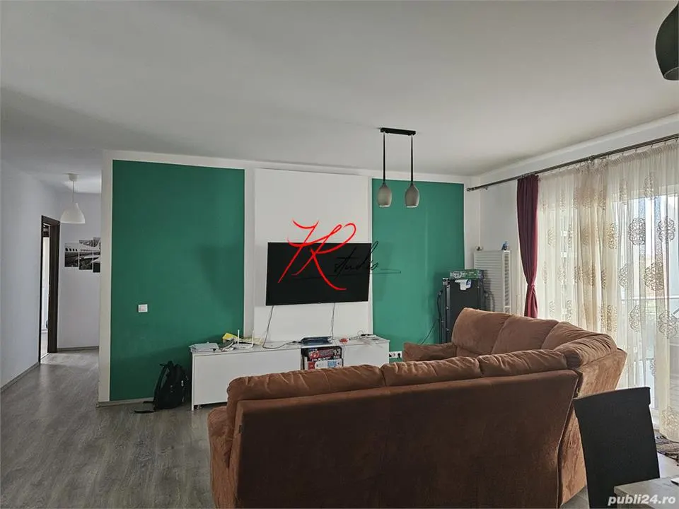 Vânzare apartament 4 camere Băneasa - foto 1