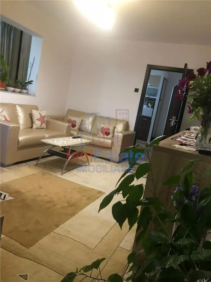 Apartament 3 camere Cantemir - foto 2